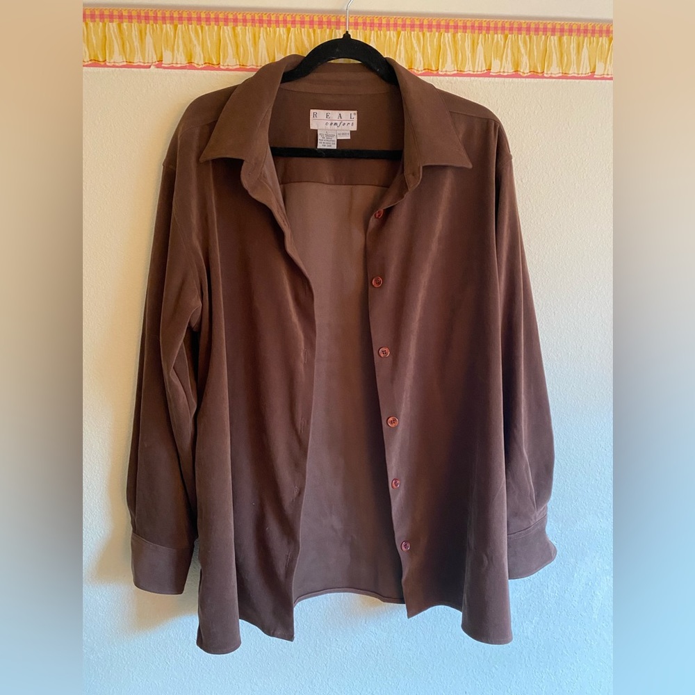 Women’s oversized button up L